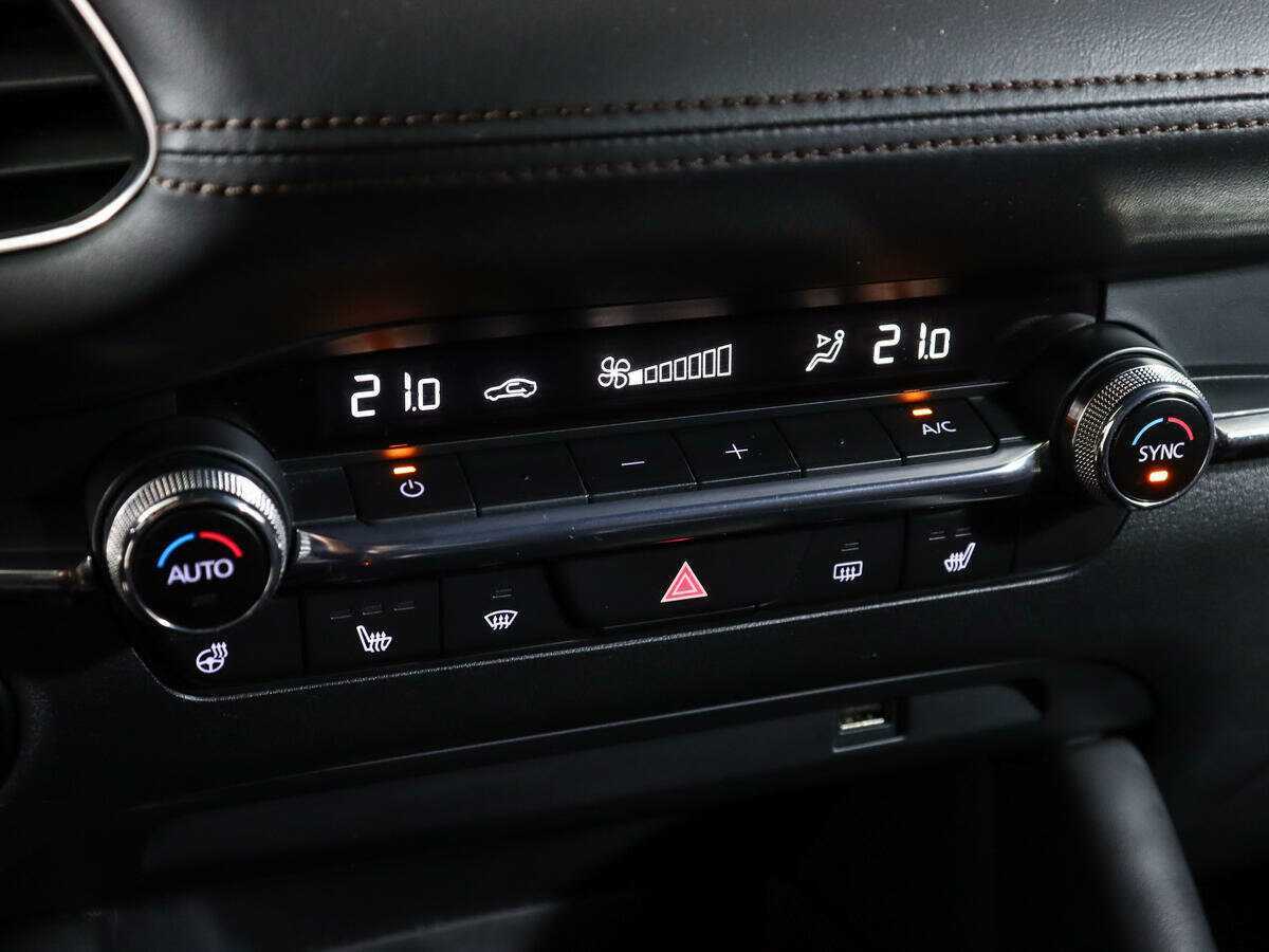 Купить Mazda 3, 2019, 30 000 км, фото №22
