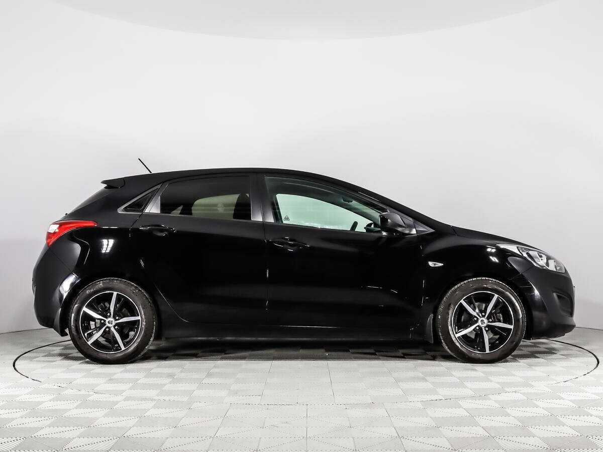 Купить Hyundai i30, 2013, 204 324 км, фото №4