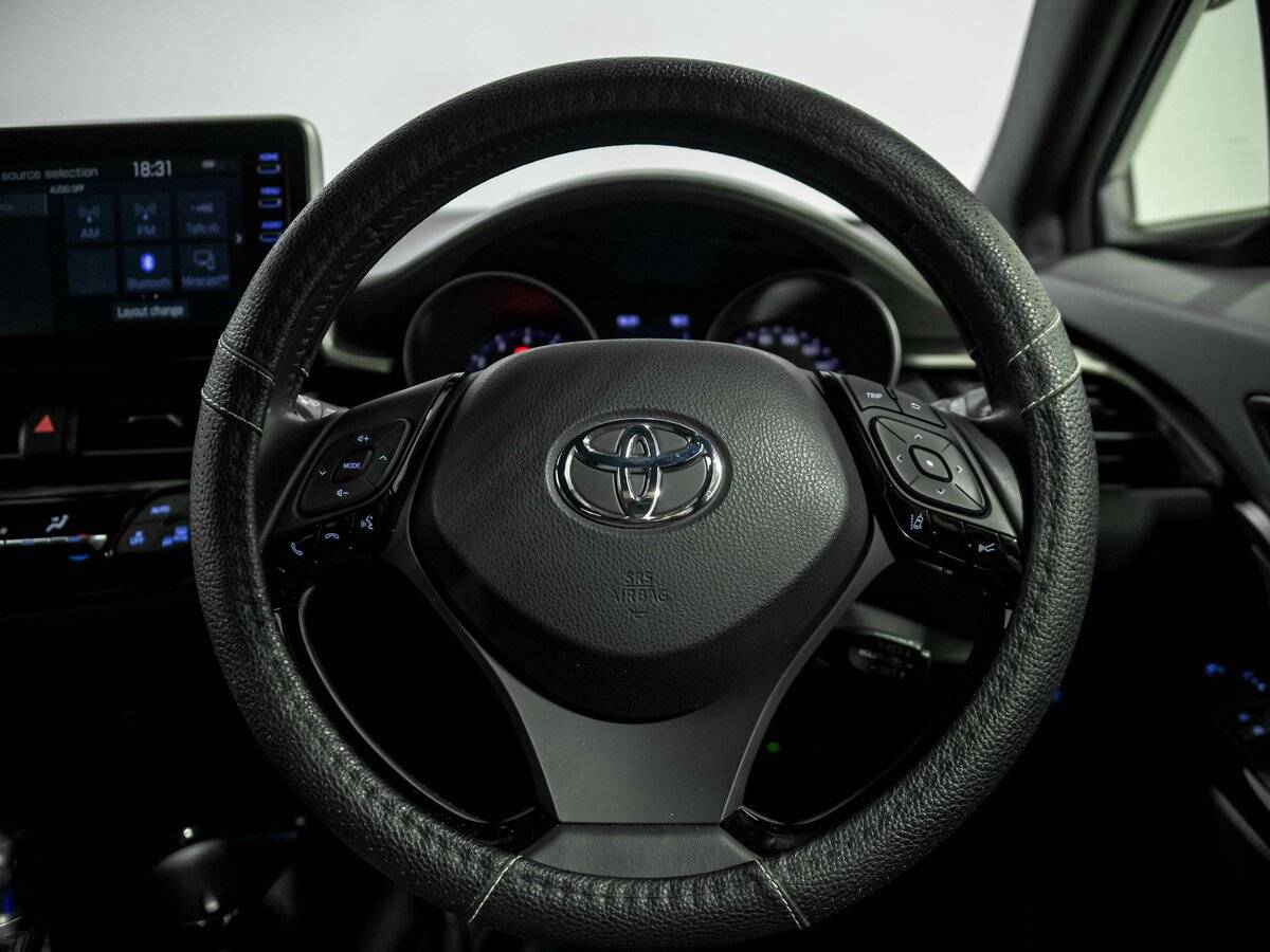 Купить Toyota C-HR, 2020, 54 435 км, фото №9