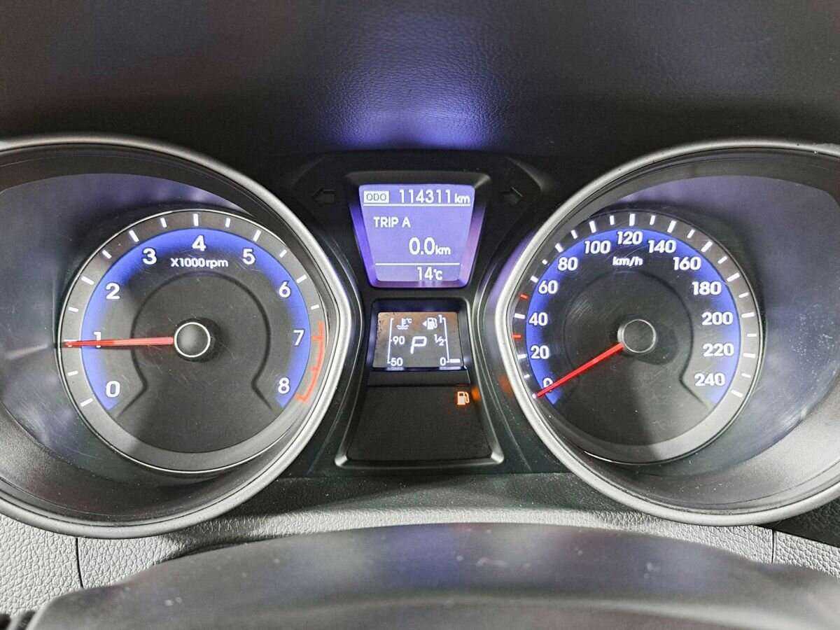 Купить Hyundai i30, 2012, 114 000 км, фото №11