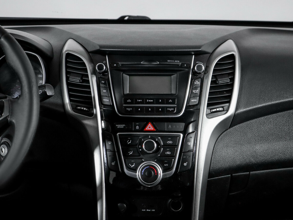 Купить Hyundai i30 II, 2012, 308 036 км, фото №10
