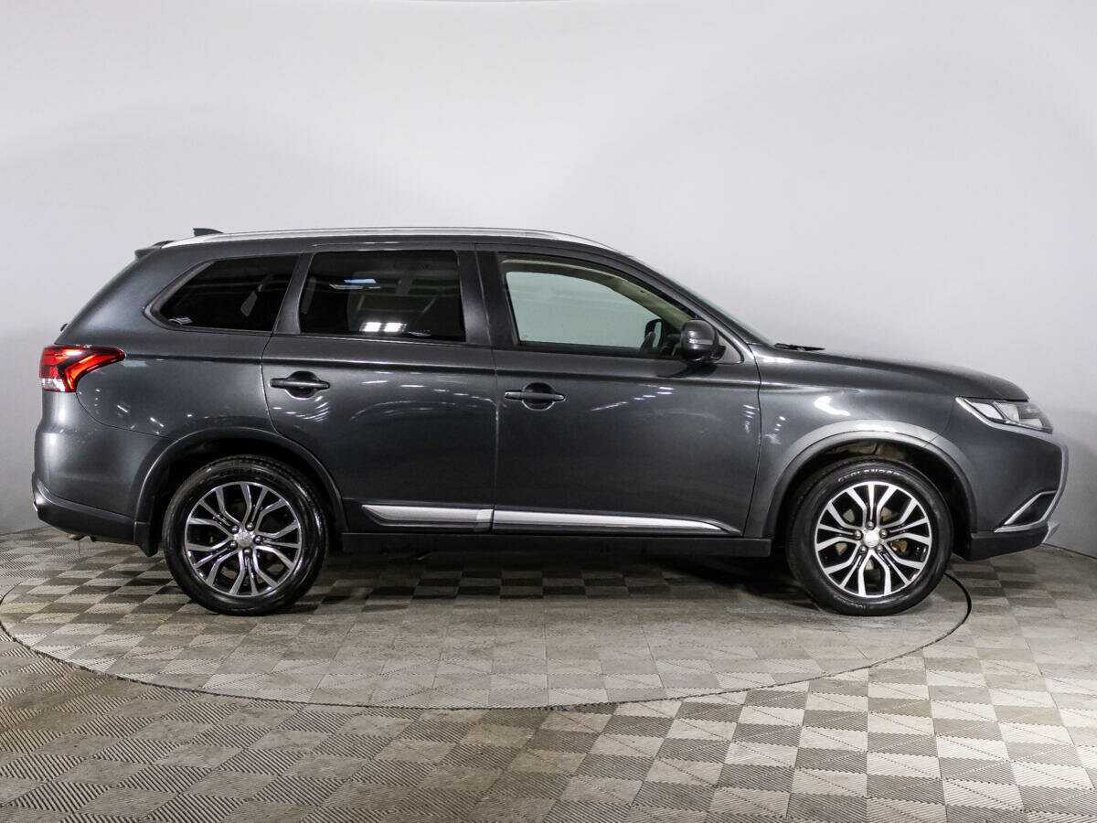 Купить Mitsubishi Outlander, 2018, 114 534 км, фото №4