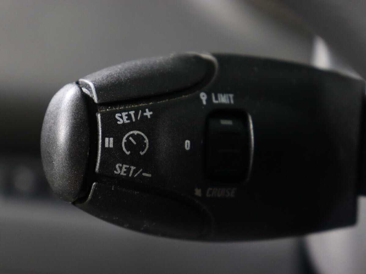 Купить Peugeot 3008, 2013, 145 570 км, фото №19