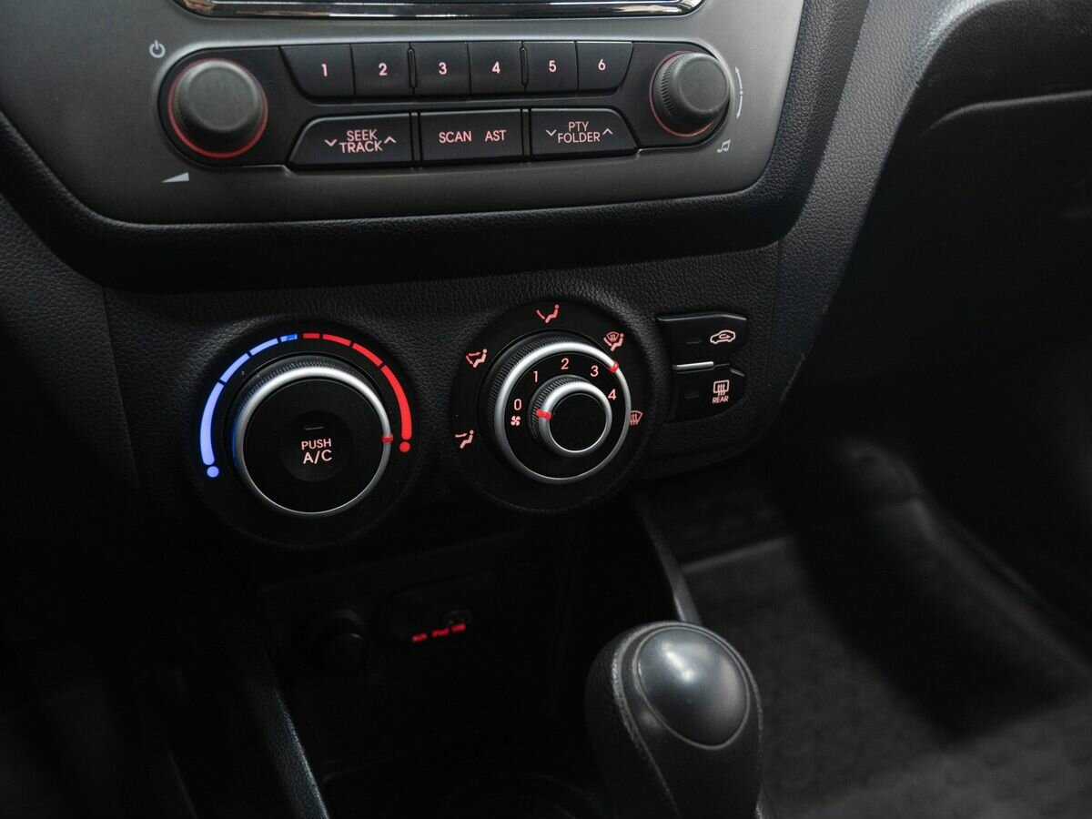 Купить Kia Rio 4-speed, 2013, 161 613 км, фото №16