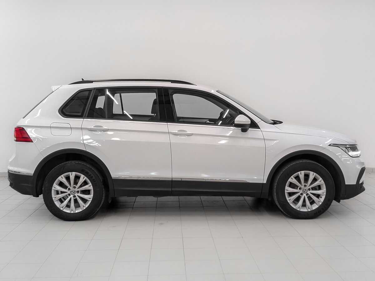 Купить Volkswagen Tiguan, 2021, 180 405 км, фото №4