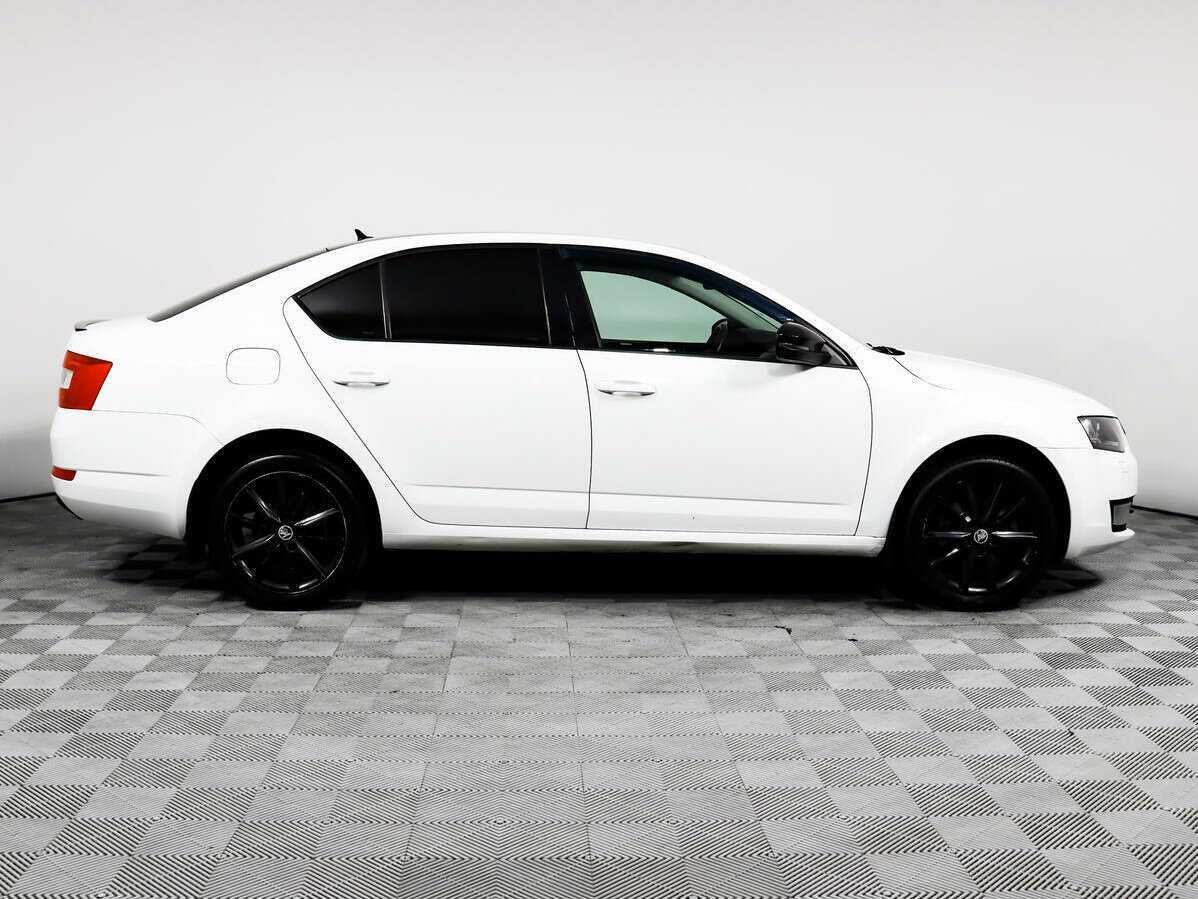 Купить Skoda Octavia, 2016, 242 236 км, фото №4