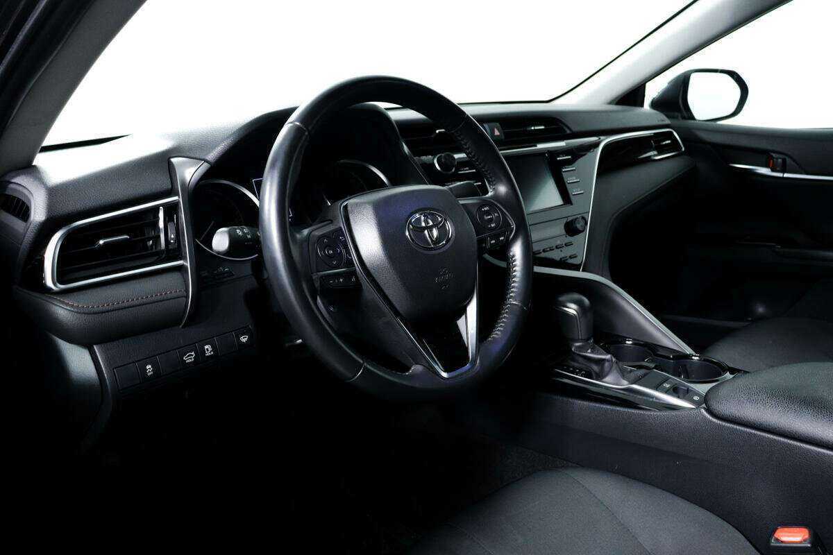 Купить Toyota Camry, 2019, 63 363 км, фото №12