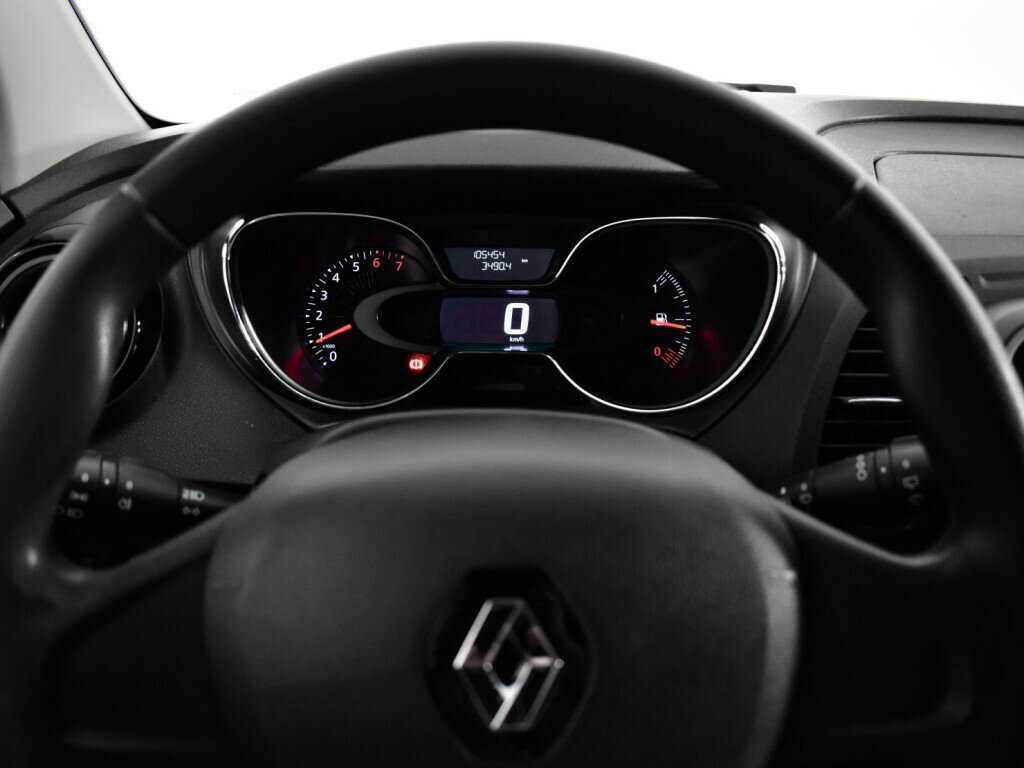 Купить Renault Kaptur, 2017, 105 700 км, фото №11