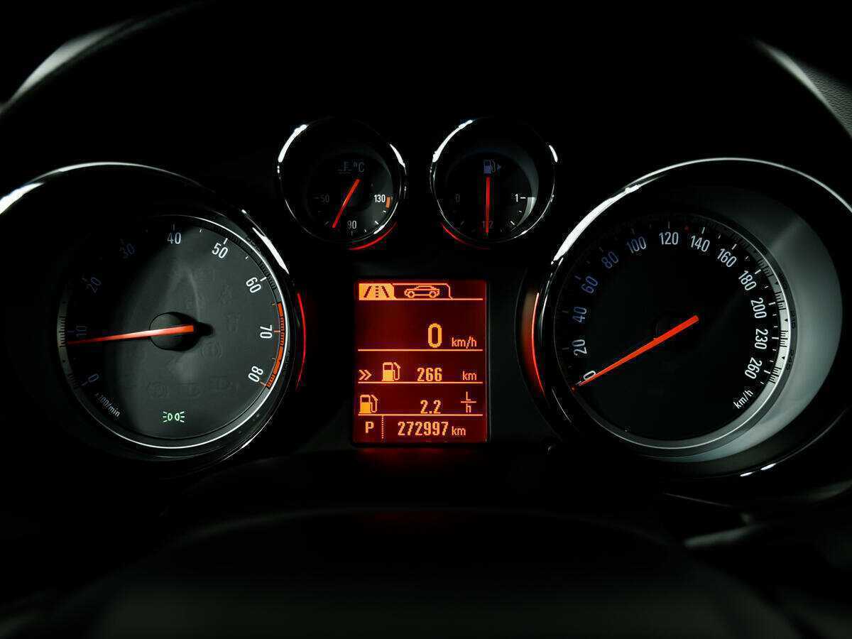 Купить Opel Insignia, 2012, 272 974 км, фото №10
