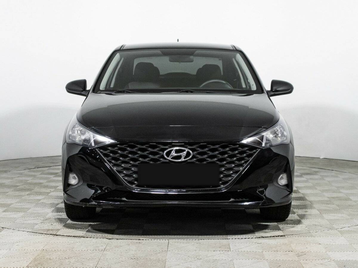 Купить Hyundai Solaris II, 2020, 89 657 км, фото №2
