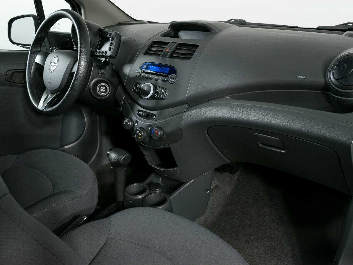 Купить Chevrolet Spark, 2013, 23 363 км, фото №9