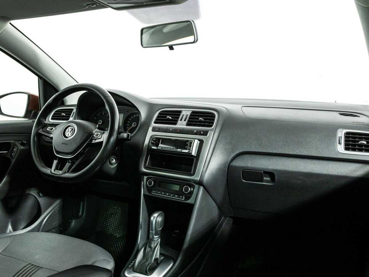 Купить Volkswagen Polo, 2016, 194 544 км, фото №9