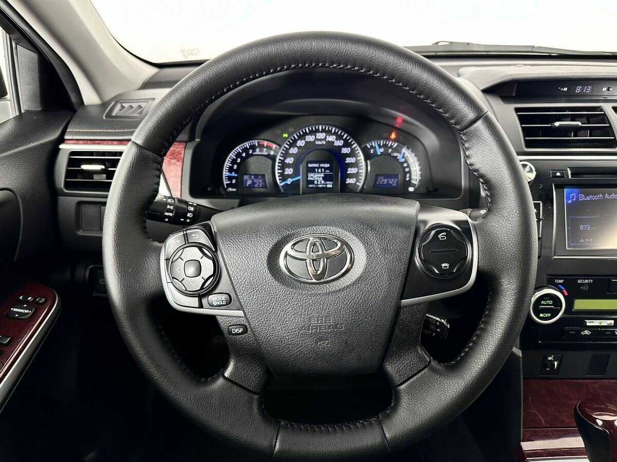 Купить Toyota Camry, 2014, 229 572 км, фото №11