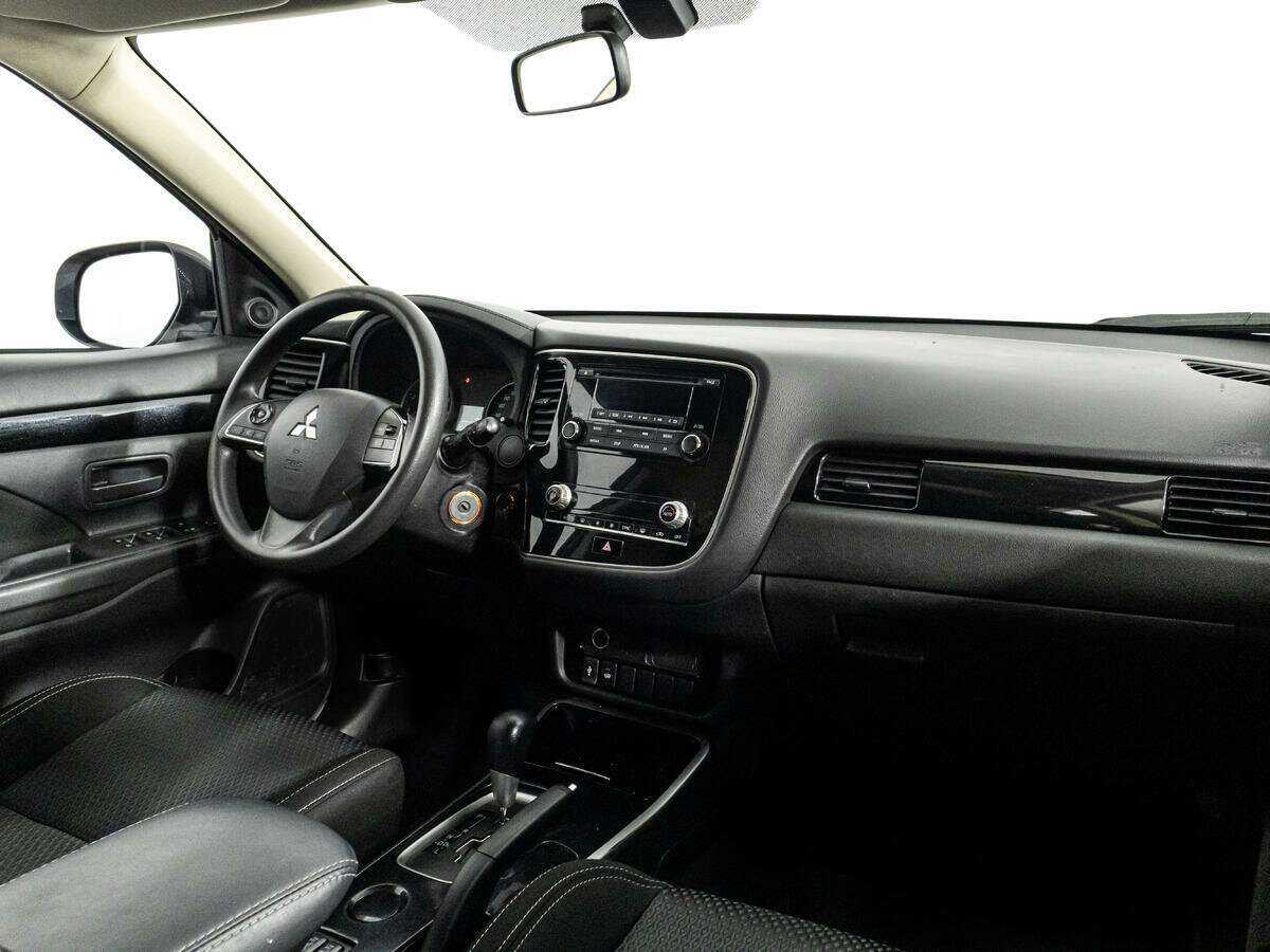 Купить Mitsubishi Outlander, 2020, 84 000 км, фото №9