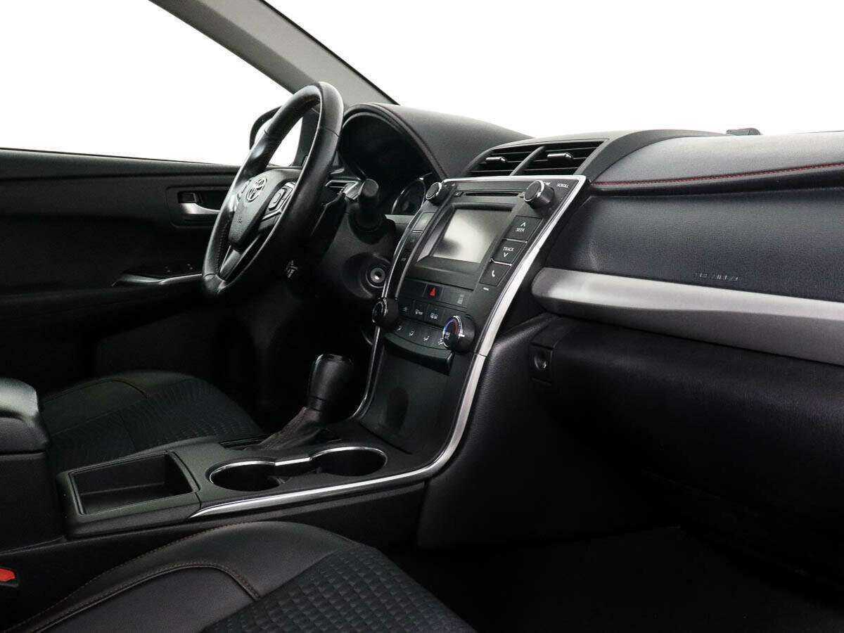 Купить Toyota Camry, 2014, 130 295 км, фото №6