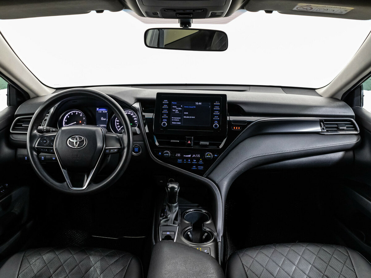 Купить Toyota Camry VIII (XV70) Рестайлинг, 2021, 119 139 км, фото №8
