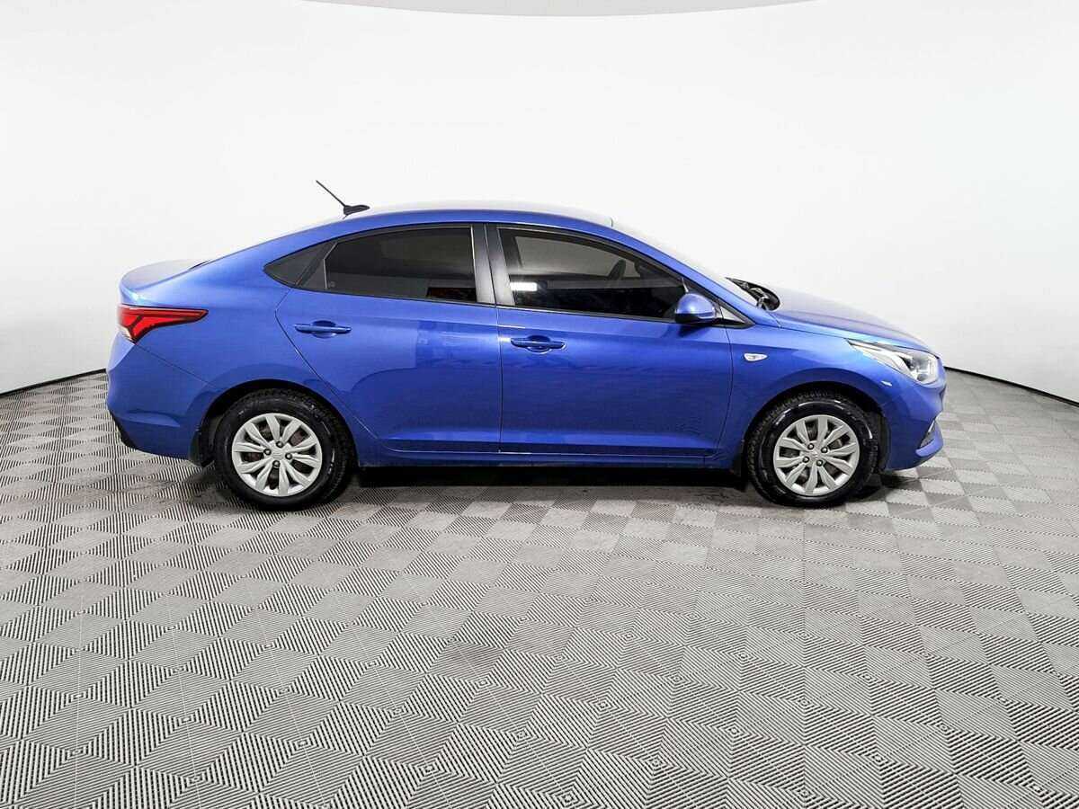 Купить Hyundai Solaris, 2018, 92 276 км, фото №4