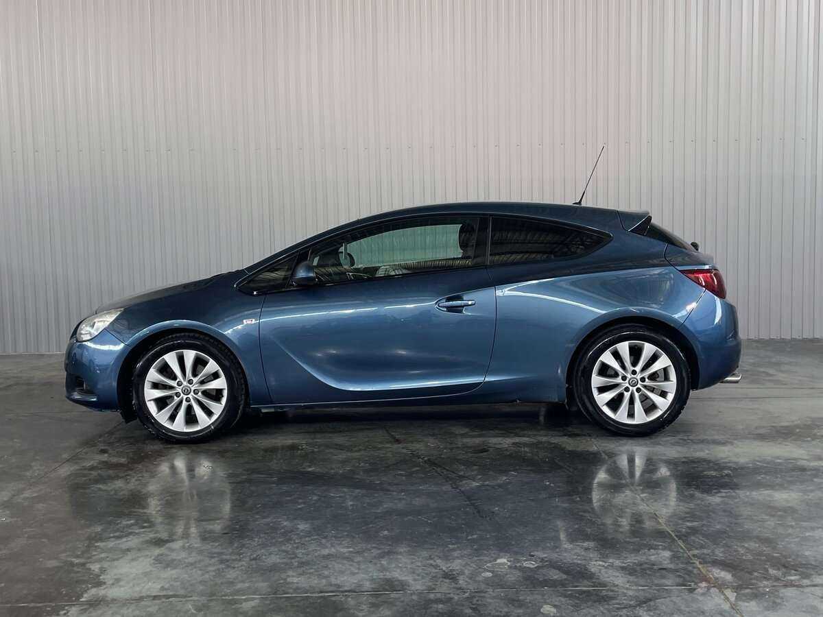 Купить Opel Astra GTC, 2014, 148 770 км, фото №8