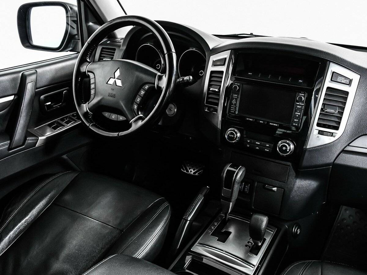 Купить Mitsubishi Pajero, 2015, 227 200 км, фото №9