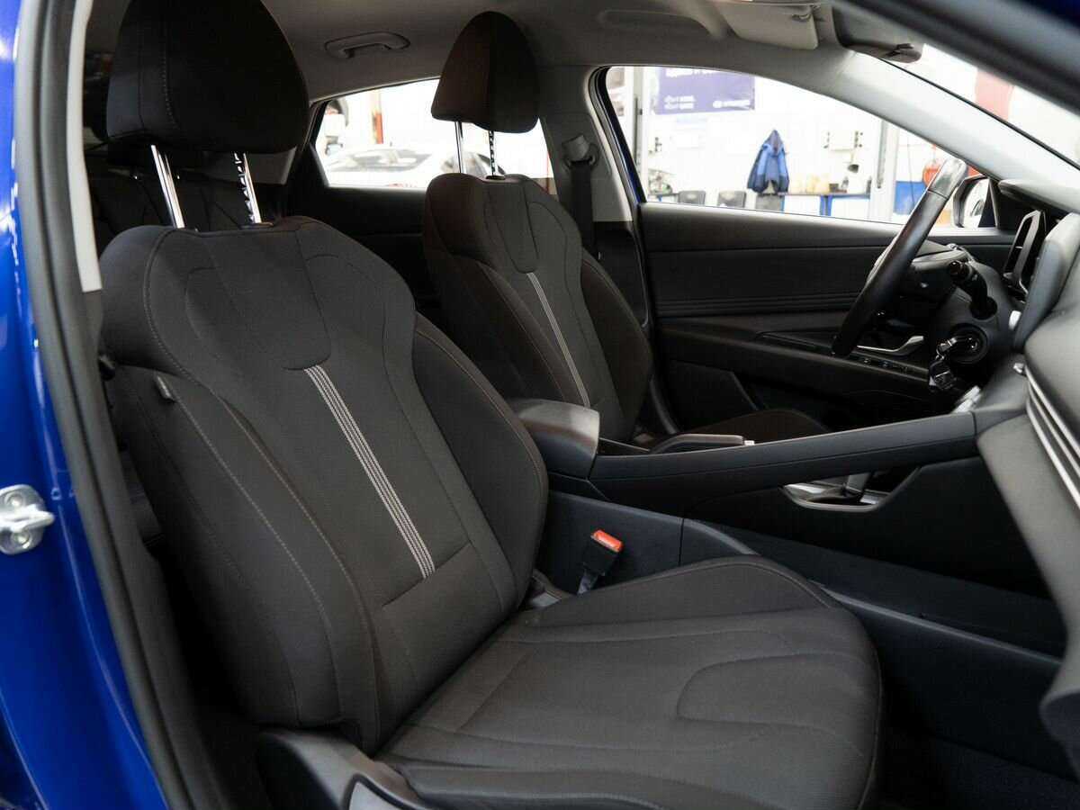 Купить Hyundai Elantra, 2021, 10 000 км, фото №10