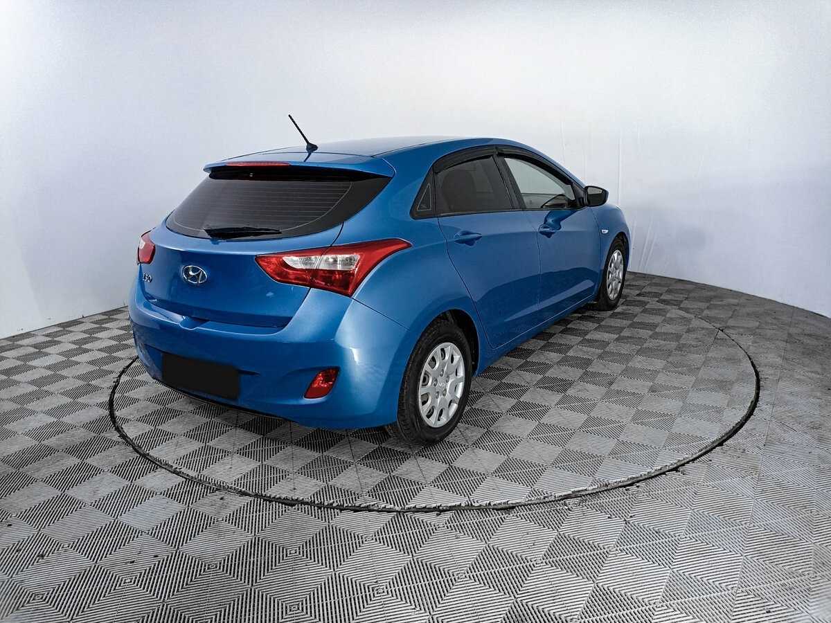 Купить Hyundai i30, 2013, 182 678 км, фото №5