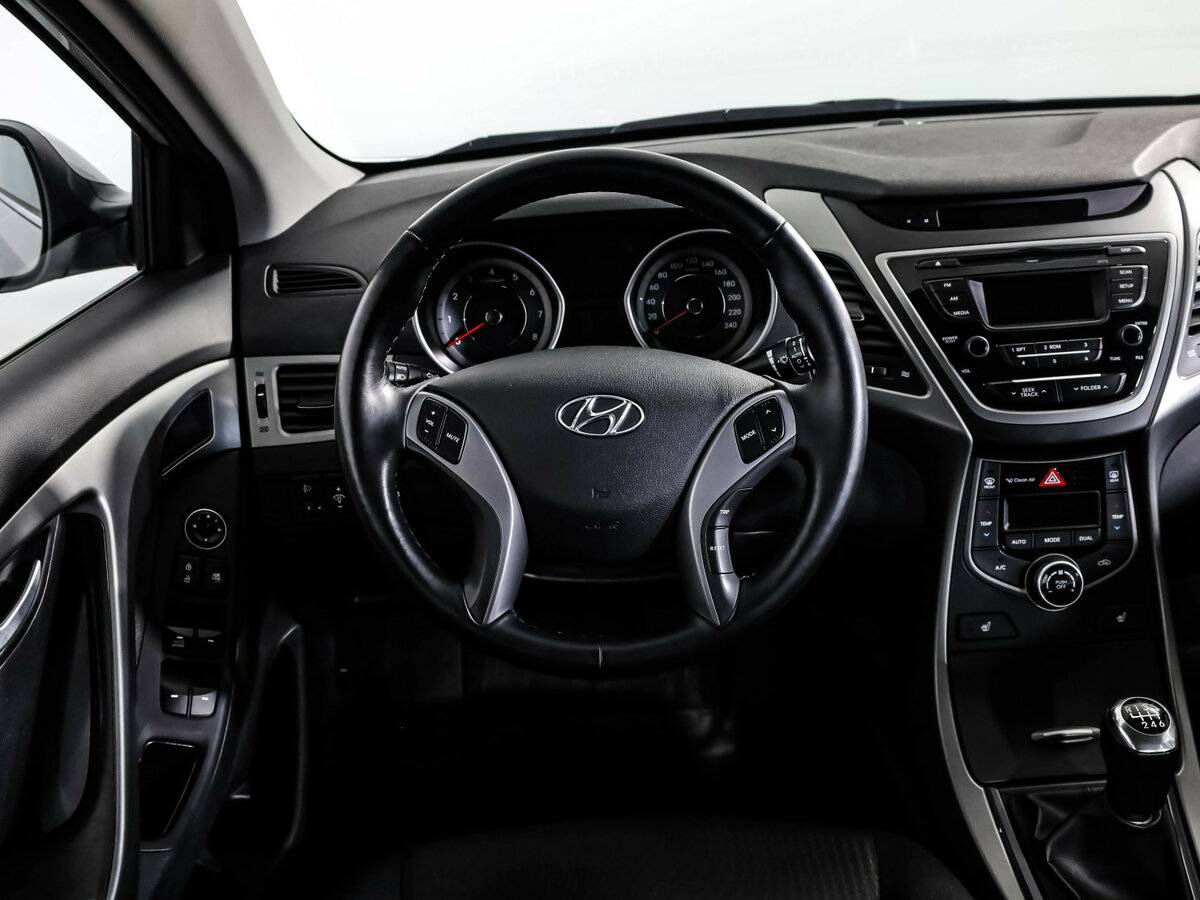 Купить Hyundai Elantra V (MD) Рестайлинг, 2015, 15 577 км, фото №9