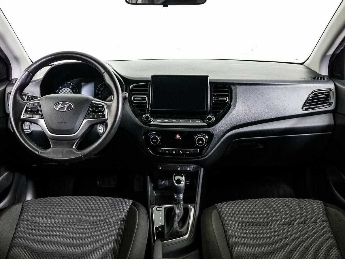 Купить Hyundai Solaris, 2020, 45 742 км, фото №10
