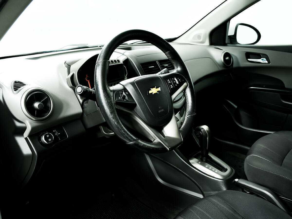 Купить Chevrolet Aveo, 2014, 199 570 км, фото №13