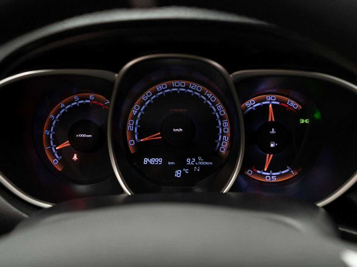 Купить Lada (ВАЗ) Vesta SW Cross, 2018, 84 500 км, фото №10