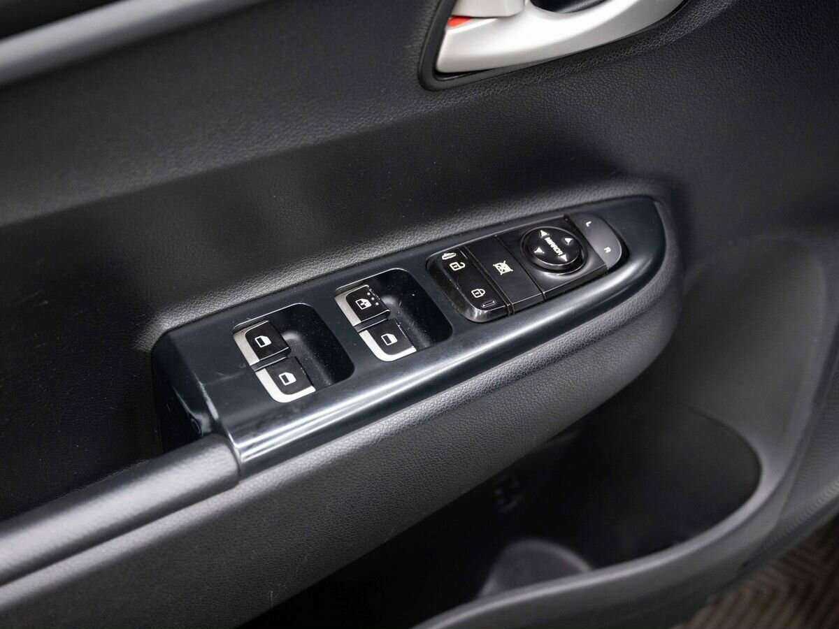 Купить Kia Rio, 2018, 139 000 км, фото №18