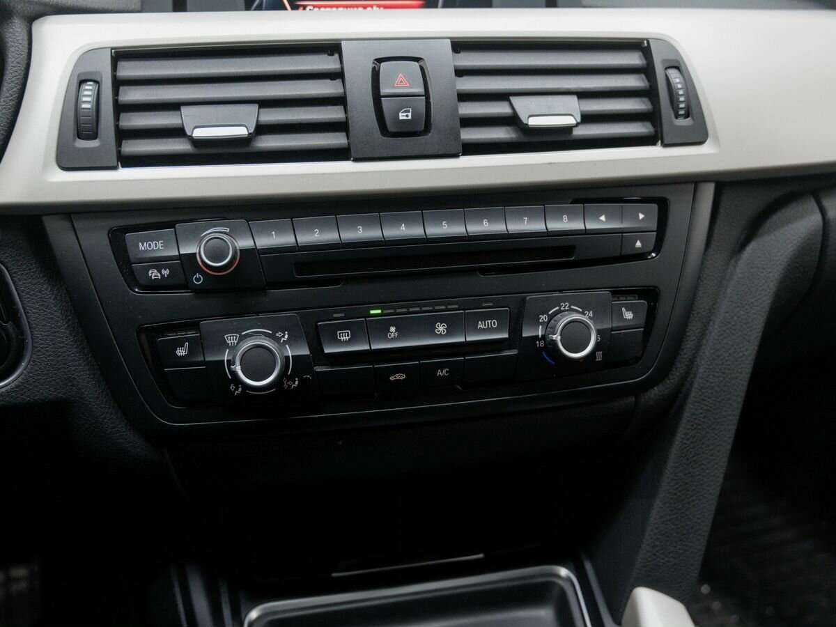 Купить BMW 3 серии 316i, 2014, 89 968 км, фото №20