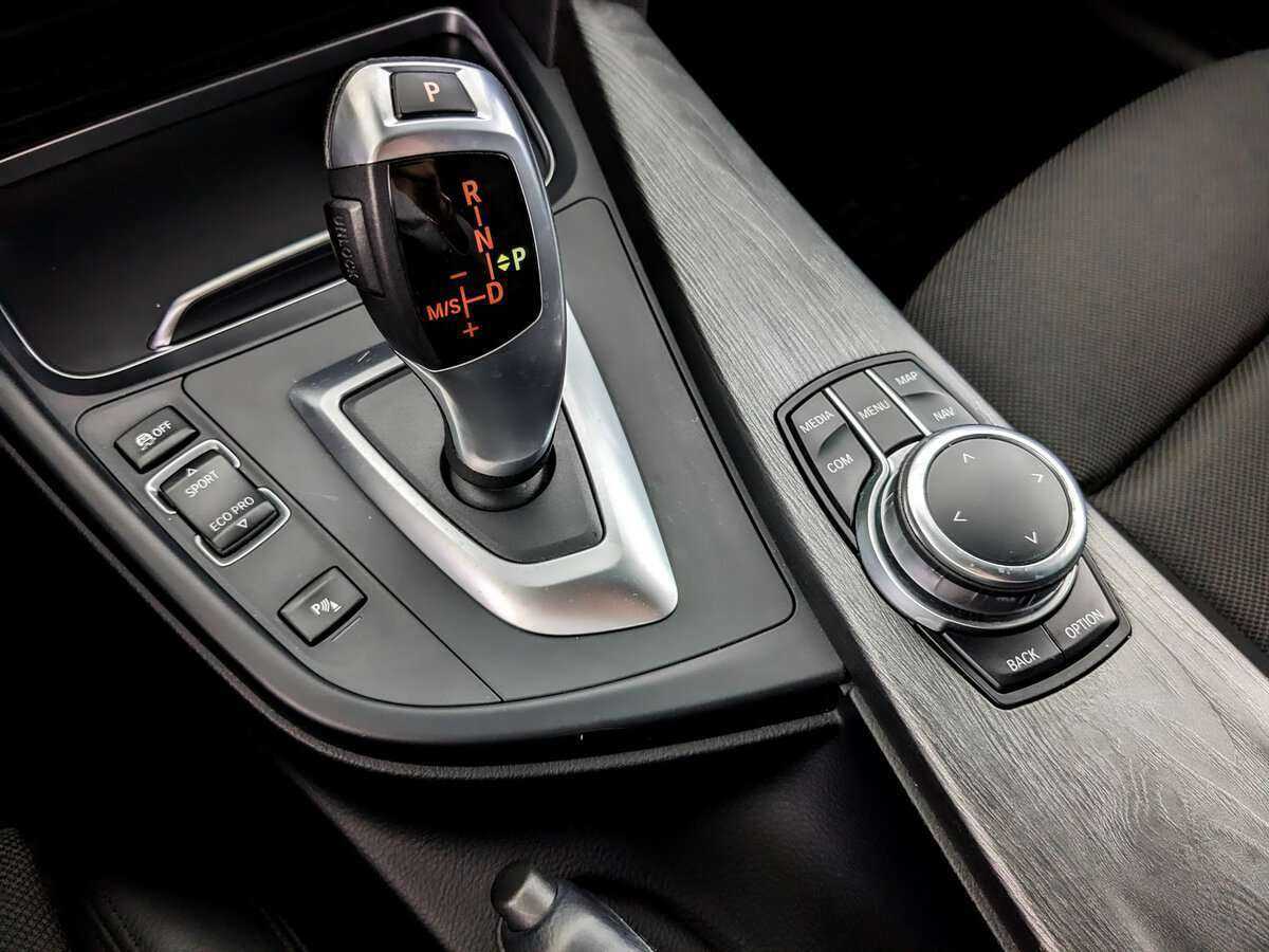 Купить BMW 3 серии 320d xDrive, 2019, 105 719 км, фото №20