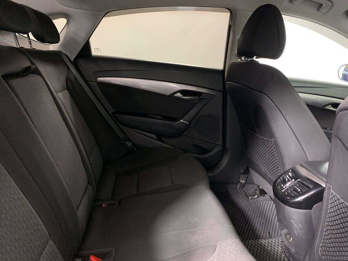 Купить Hyundai i40, 2015, 167 712 км, фото №15