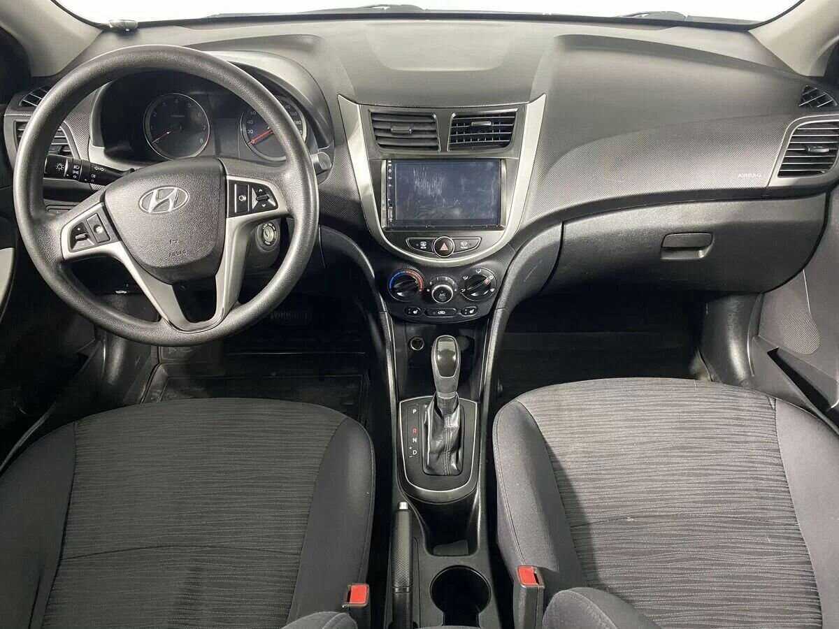 Купить Hyundai Solaris, 2016, 157 000 км, фото №11