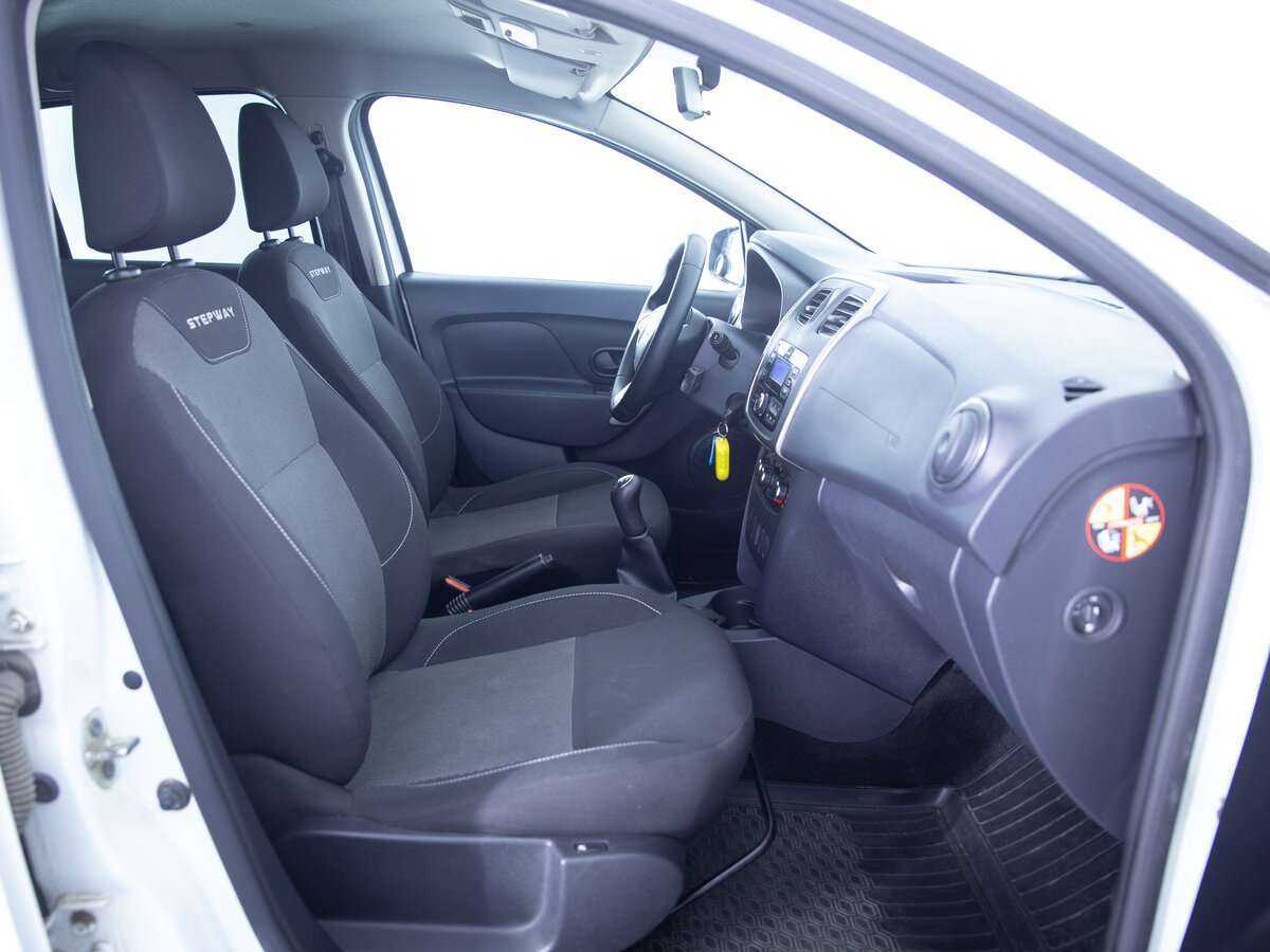 Купить Renault Logan Stepway, 2019, 73 365 км, фото №11