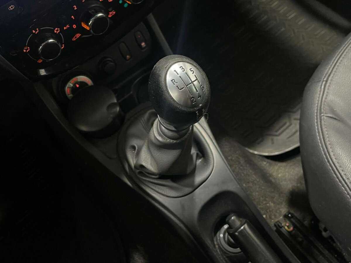 Купить Nissan Terrano, 2015, 215 853 км, фото №10