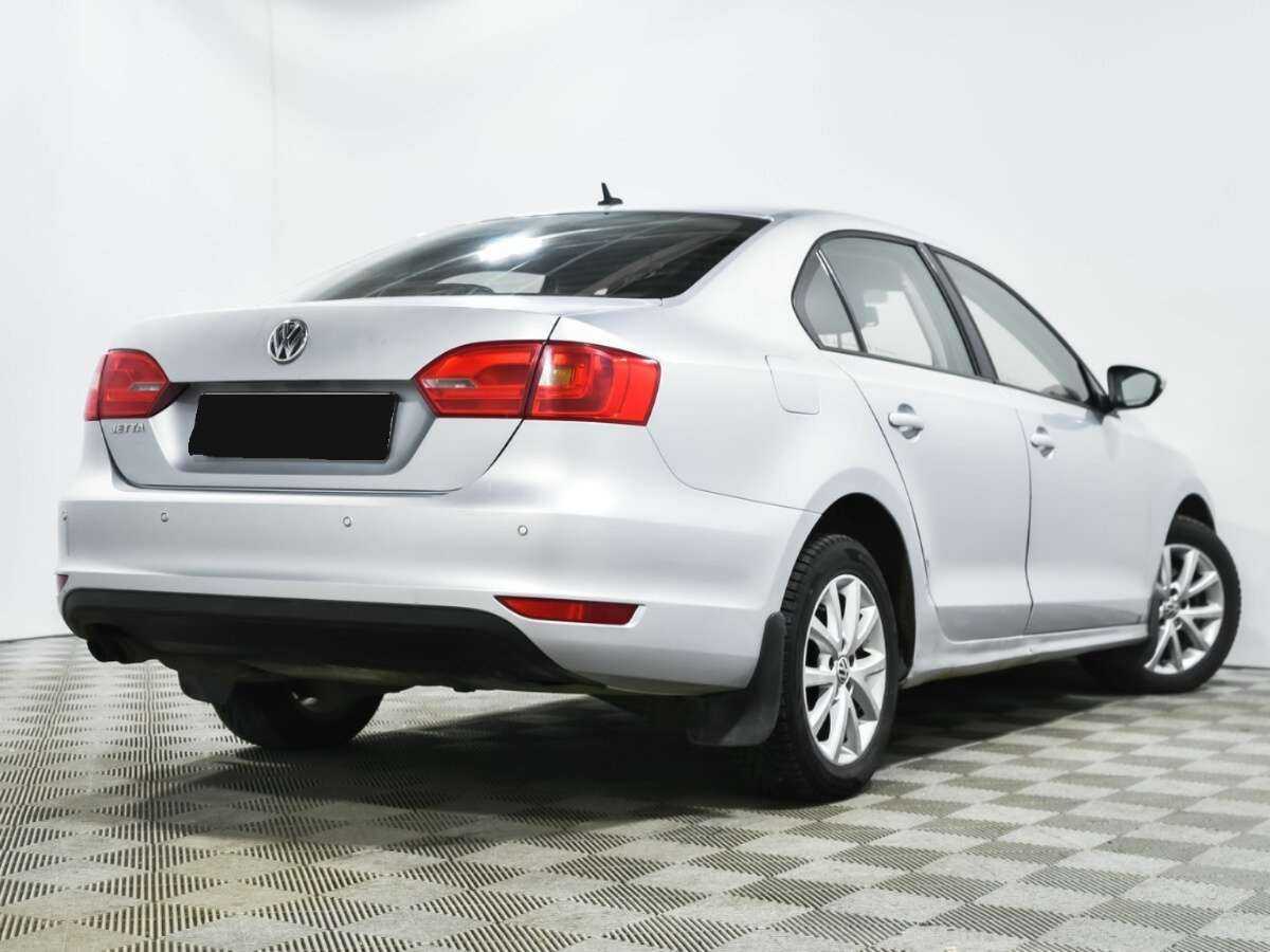 Купить Volkswagen Jetta, 2012, 312 990 км, фото №4