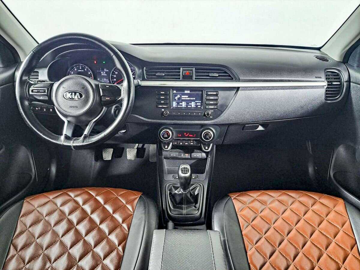 Купить Kia Rio, 2017, 111 000 км, фото №12