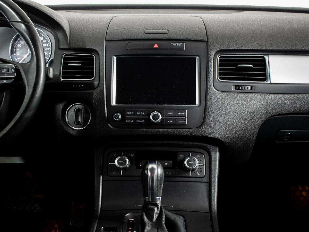 Купить Volkswagen Touareg, 2012, 127 046 км, фото №11