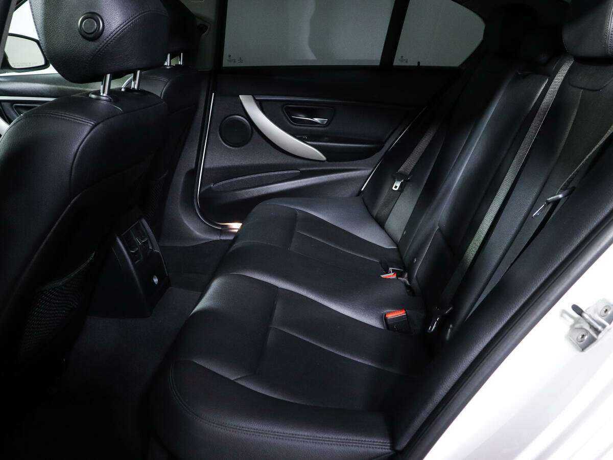 Купить BMW 3 серии 320i, 2016, 88 948 км, фото №7