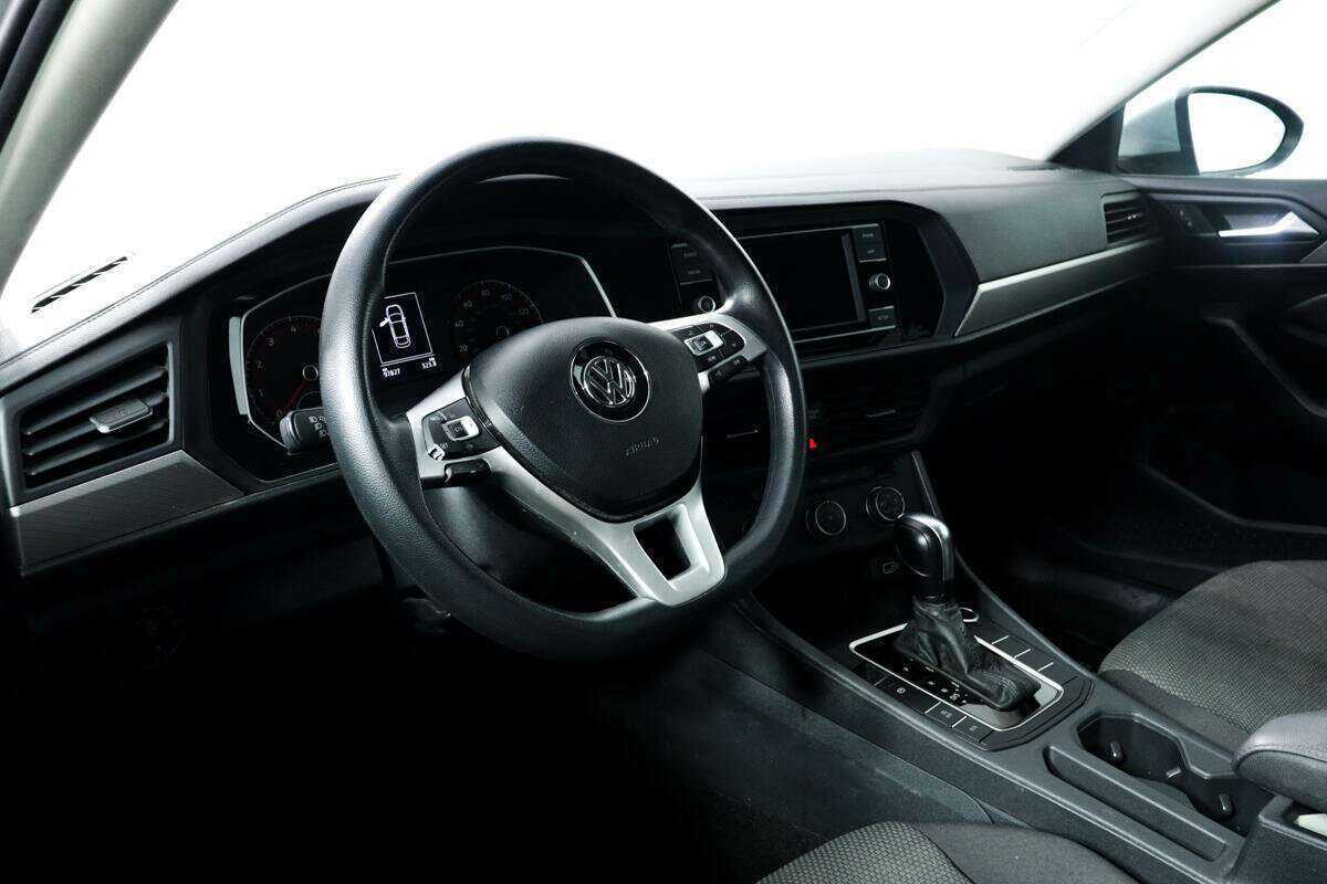 Купить Volkswagen Jetta 8-speed, 2019, 97 827 км, фото №13