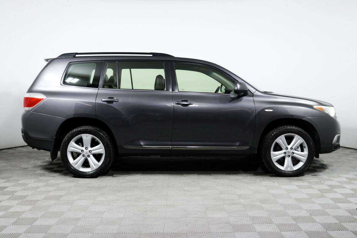 Купить Toyota Highlander, 2013, 169 545 км, фото №4