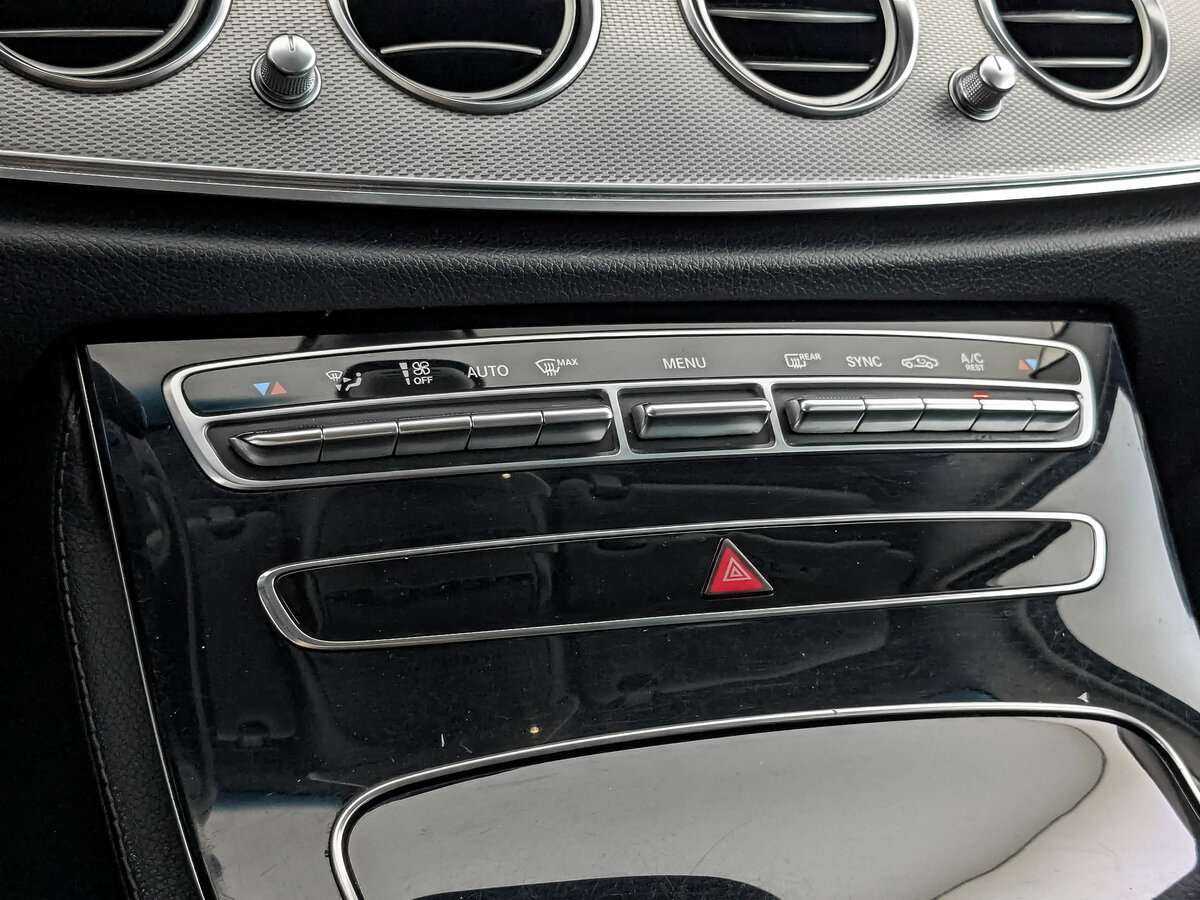 Купить Mercedes-Benz E-Класс 200, 2018, 217 845 км, фото №23