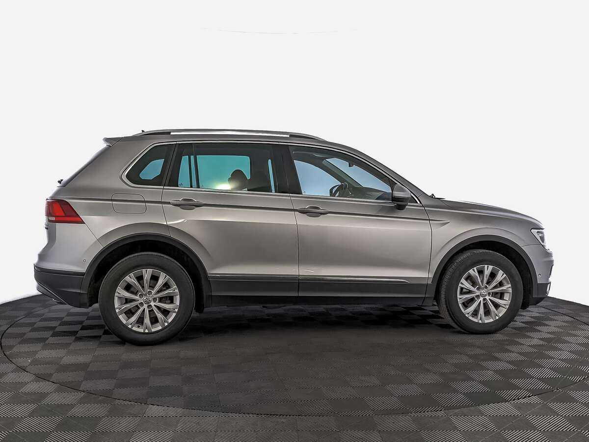 Купить Volkswagen Tiguan, 2017, 107 684 км, фото №4