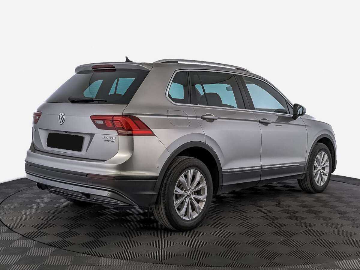 Купить Volkswagen Tiguan, 2017, 107 684 км, фото №5