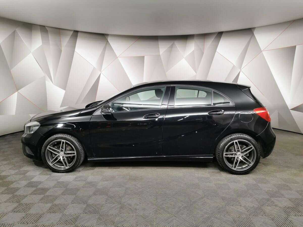 Купить Mercedes-Benz A-Класс 180, 2014, 70 496 км, фото №5