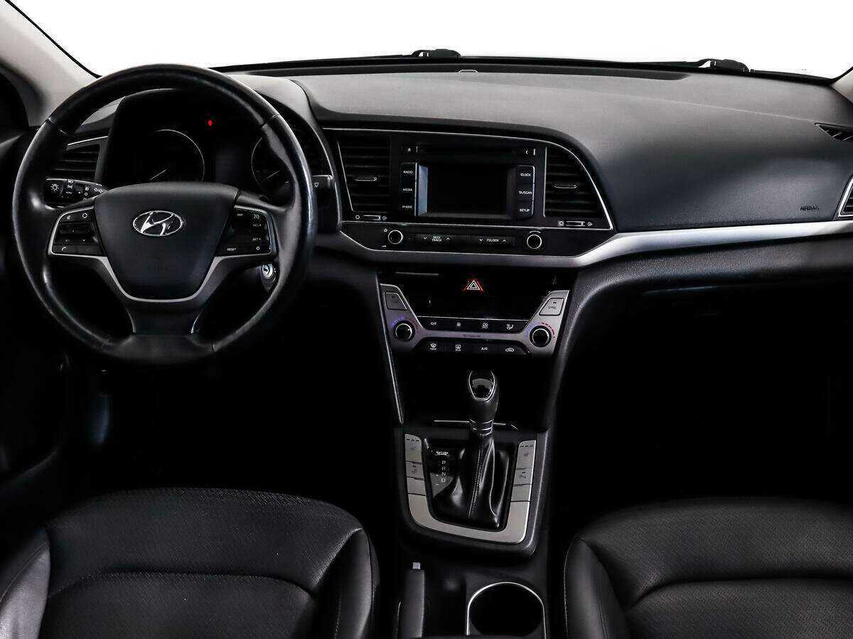 Купить Hyundai Elantra, 2017, 90 234 км, фото №12