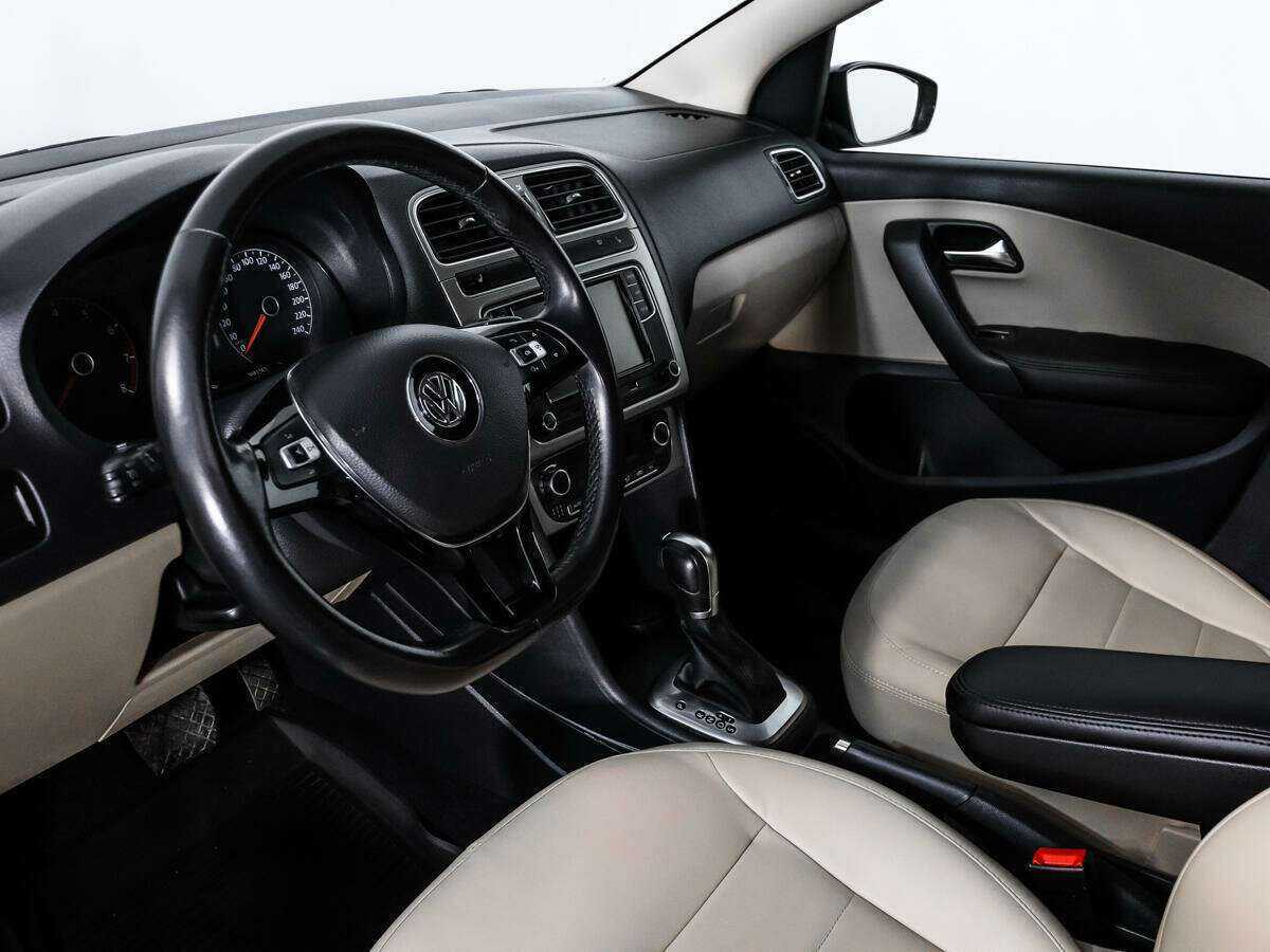 Купить Volkswagen Polo, 2018, 54 933 км, фото №7
