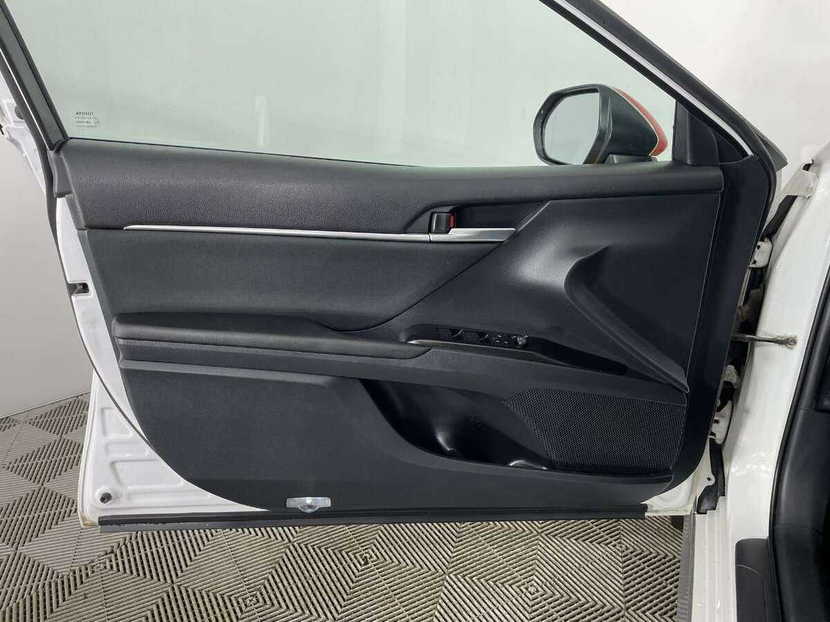 Купить Toyota Camry, 2021, 199 222 км, фото №8
