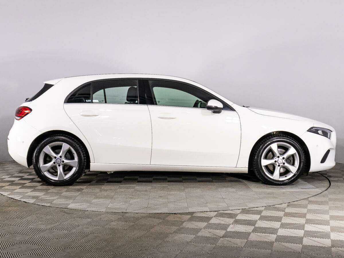 Купить Mercedes-Benz A-Класс 200, 2018, 82 380 км, фото №4